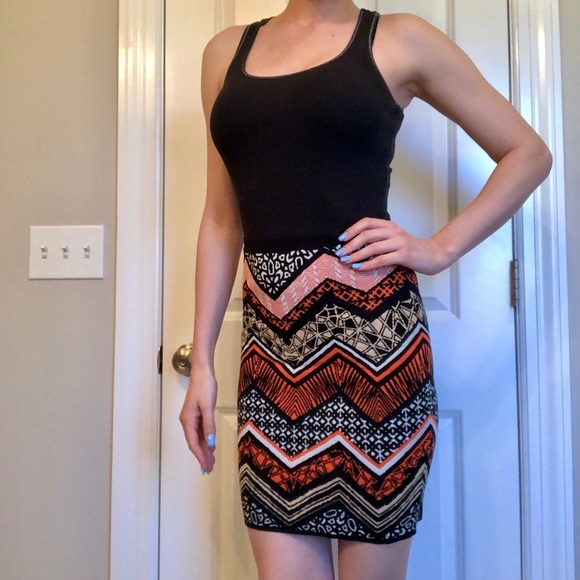Patterned High Waisted Shirt and Skirt Set - Picture 3 of 4